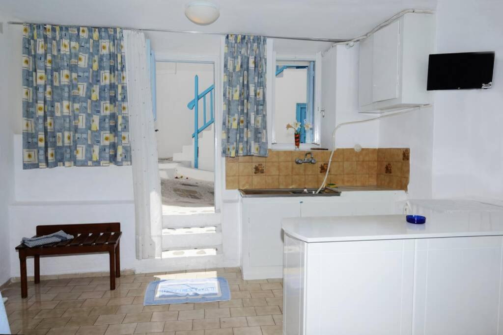 Sunday Summer Studio Mykonos Town Bagian luar foto